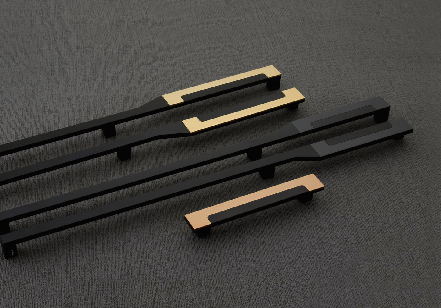 WH001 Aluminium Modern and Sleek Wardrobe Handle | Cabinet Handle | Wooden Furniture Handle | Door Handle| 1PC