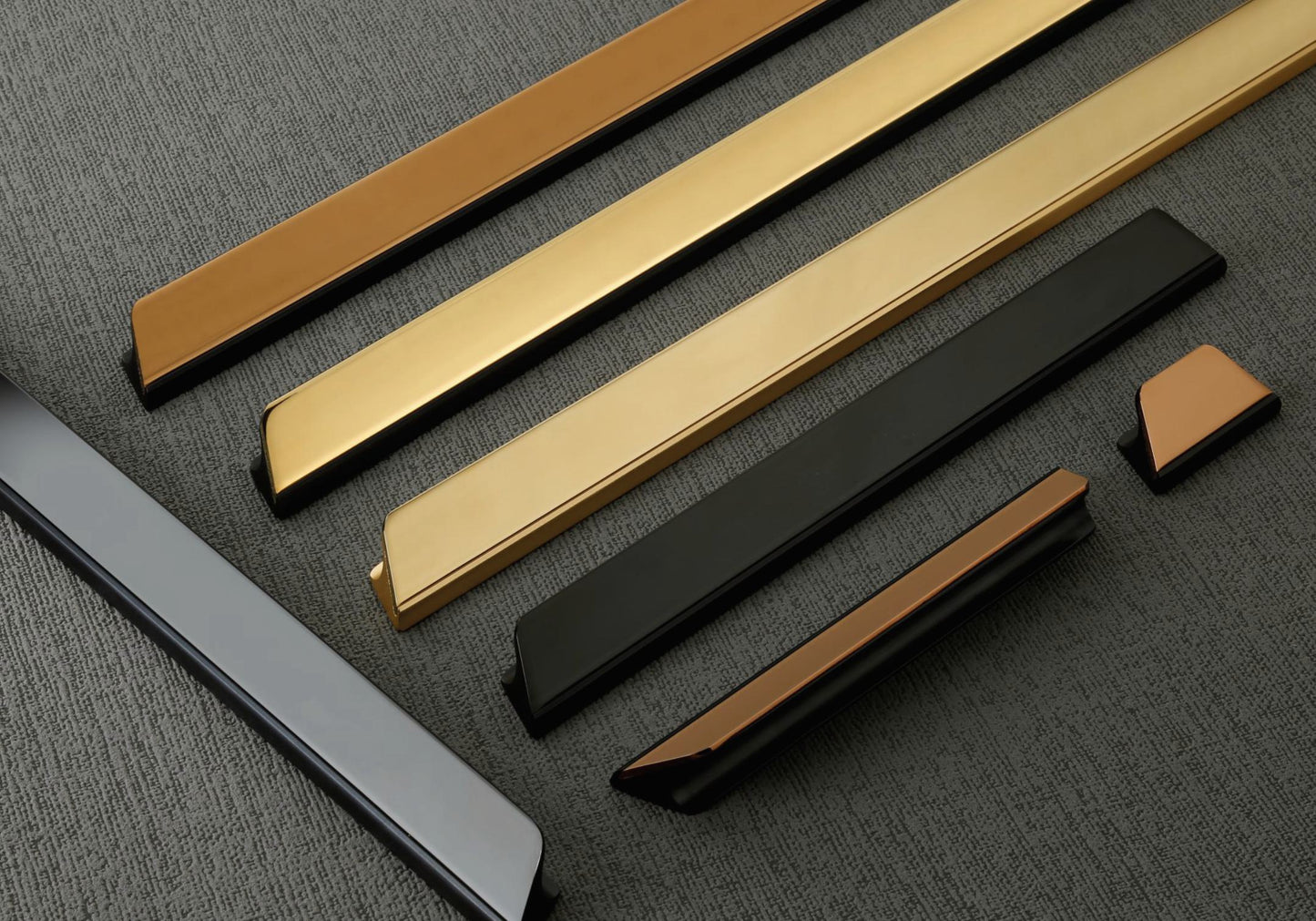 WH006 Aluminium Modern and Sleek Wardrobe Handle | Cabinet Handle | Wooden Furniture Handle | Door Handle| 1PC